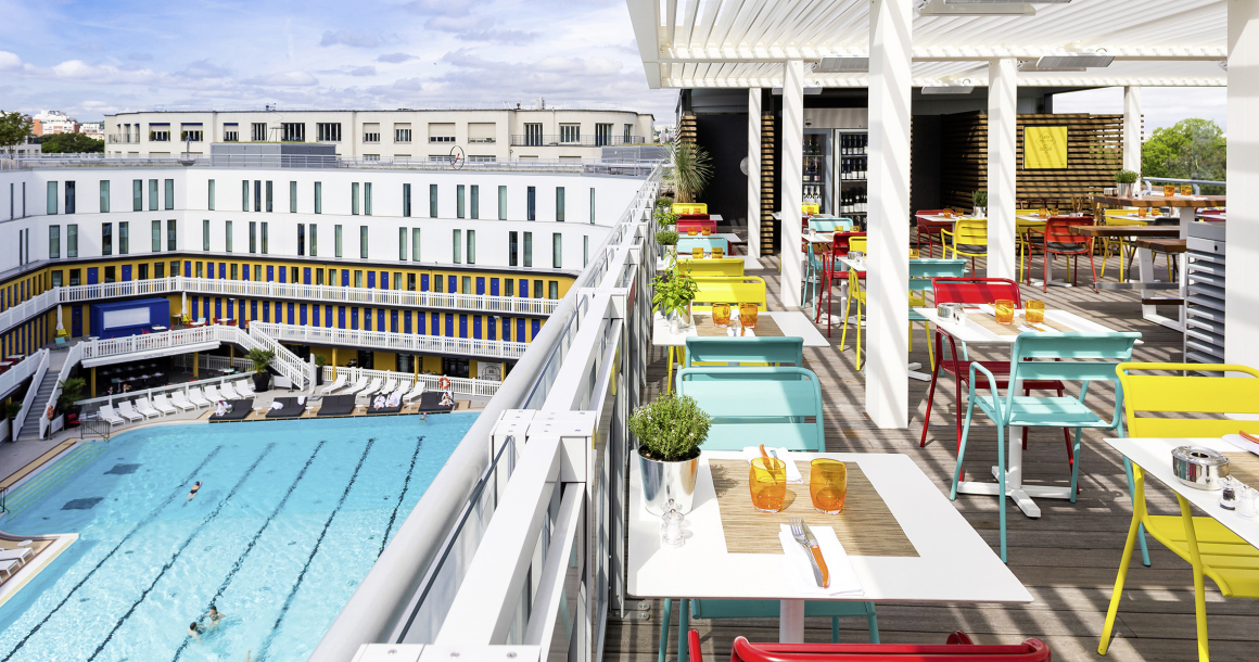 Le rooftop de la piscine Molitor à Paris