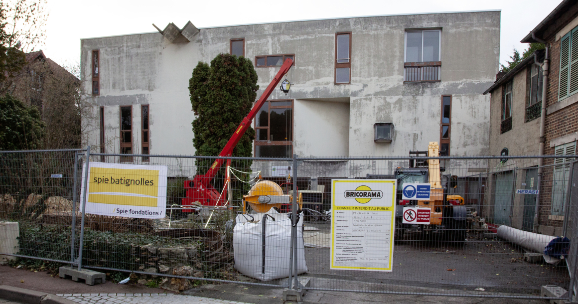 Dans le cadre d’un projetd’extension, l’égliseprotestante de la rueMaurice-Berteaux de Sèvres afait l’objet d’une opération deconsolidation de sol.