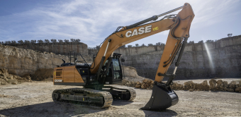 La pelle CX210E-S est munie d'un châssis renforcé.