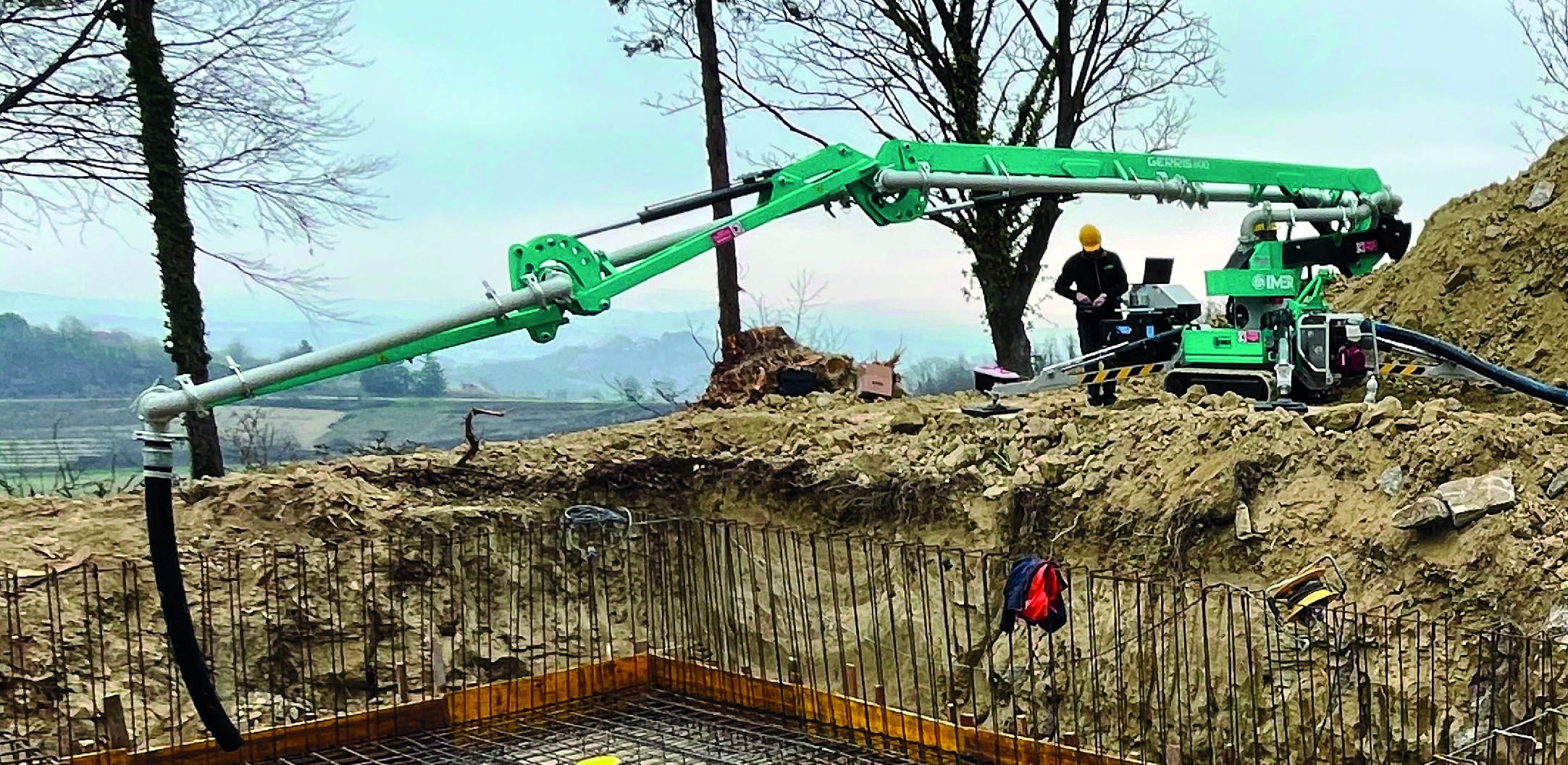 Les stabilisateurs automatiques sécurisent la mise en œuvre de la machine sur site. 