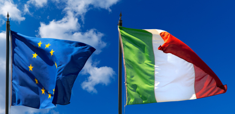 Drapeaux italiens et européens