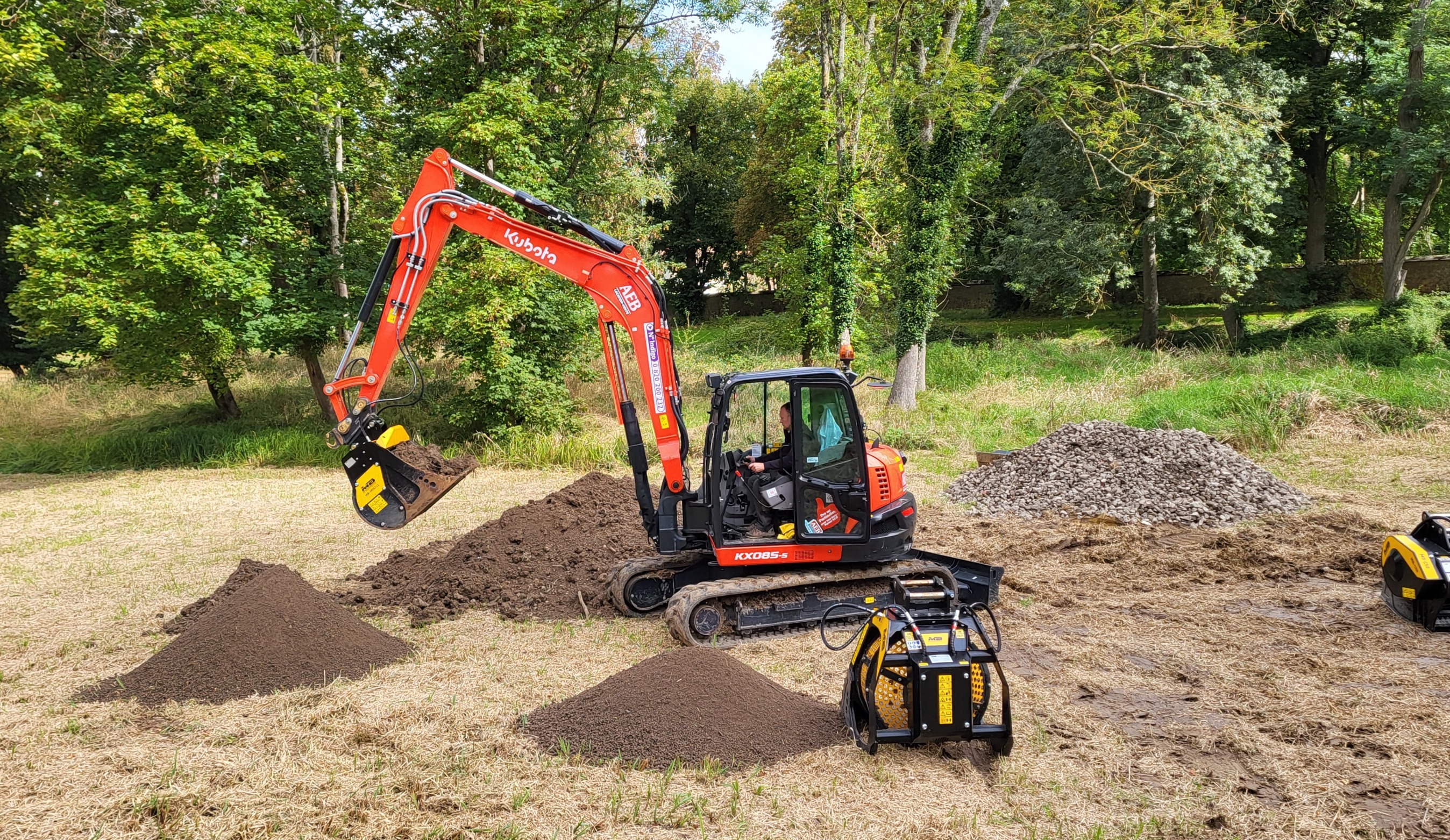 Plusieurs constructeurs ont profité de l'aire de démonstration, dont le fabricant d'accessoires MB.