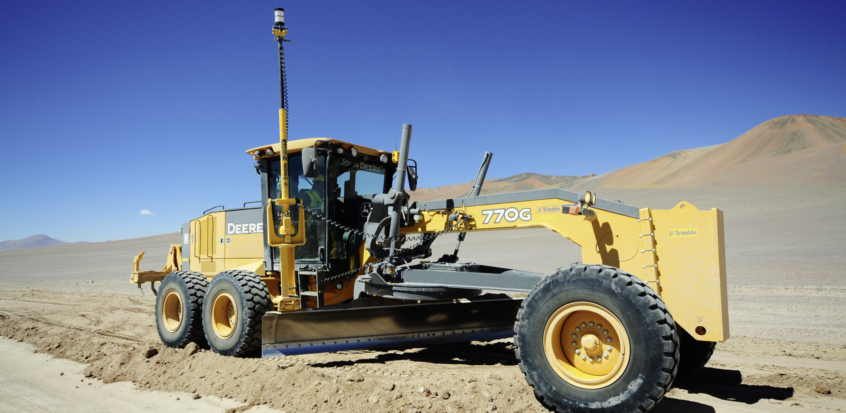 L'application Trimble Earthworks pourra être installée d'usine sur les niveleuses John Deere.