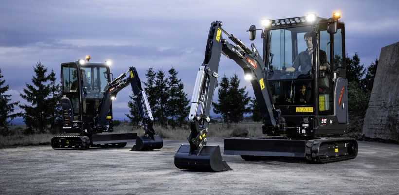 Entres autres particularités, ces machines possèdent une peinture gris anthracite.