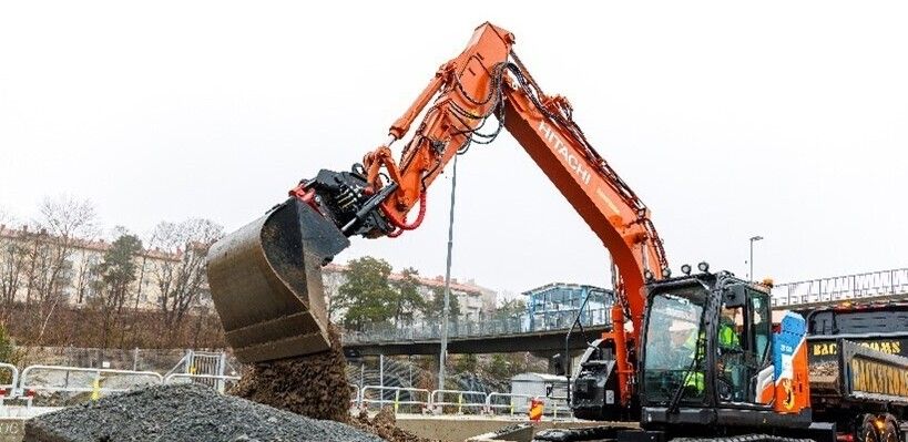 Landcros Development Center Europe doit  constituer un pôle essentiel du réseau mondial de développement de Hitachi Construction Machinery, 