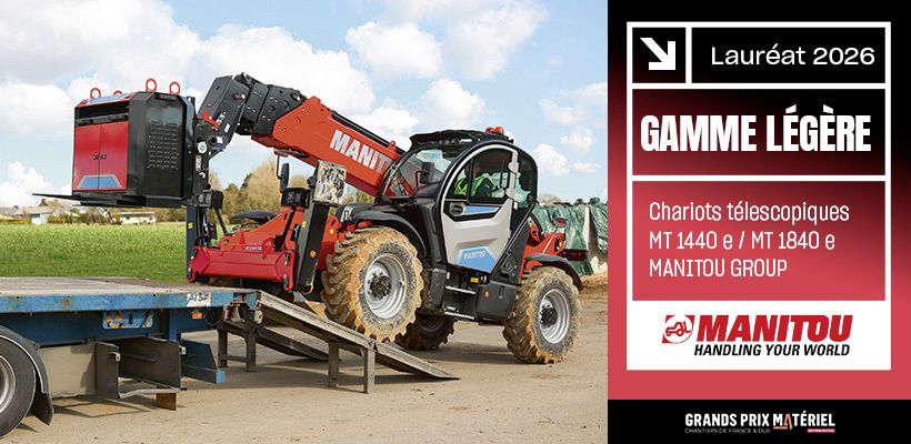 Le chariot télescopique MT 1840 e et le chargeur rapide associé.