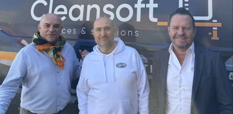 Jean Mazet, Frédéric Chiappara (cofondateurs) et Bertrand Debruyne directeur général de Cleansoft (de gauche à droite).