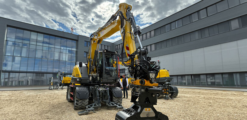 Avec sa pelle sur pneus EW 135, Wacker Neuson affiche ses ambitions dans la domaine des gamme Midi.