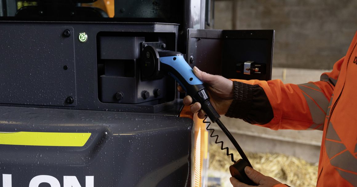 La recharge électrique transforme les habitudes de travail et la logistique quotidienne des chantiers.
